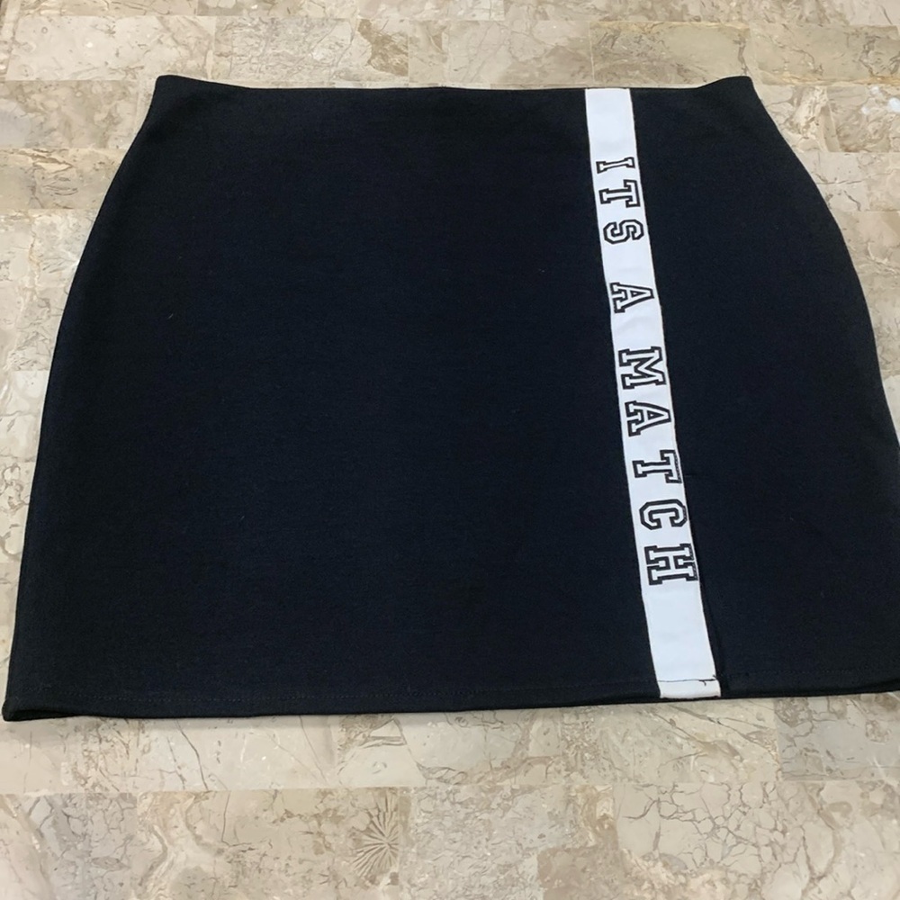 NWT H&M Mini Skirt